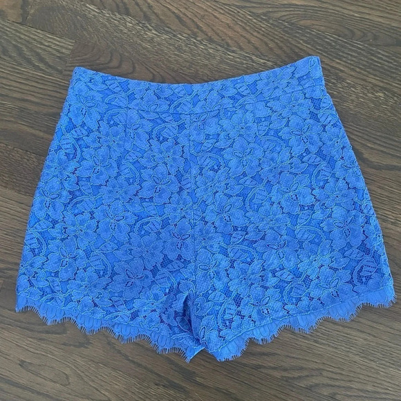 DVF Diane Von Furstenberg Fausta Lace Blue Cornflower High Rise Shorts - Picture 9 of 9